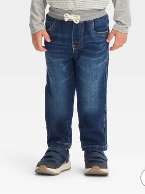 4T Cat& Jack NWT STRAIGHT LEG JEANS